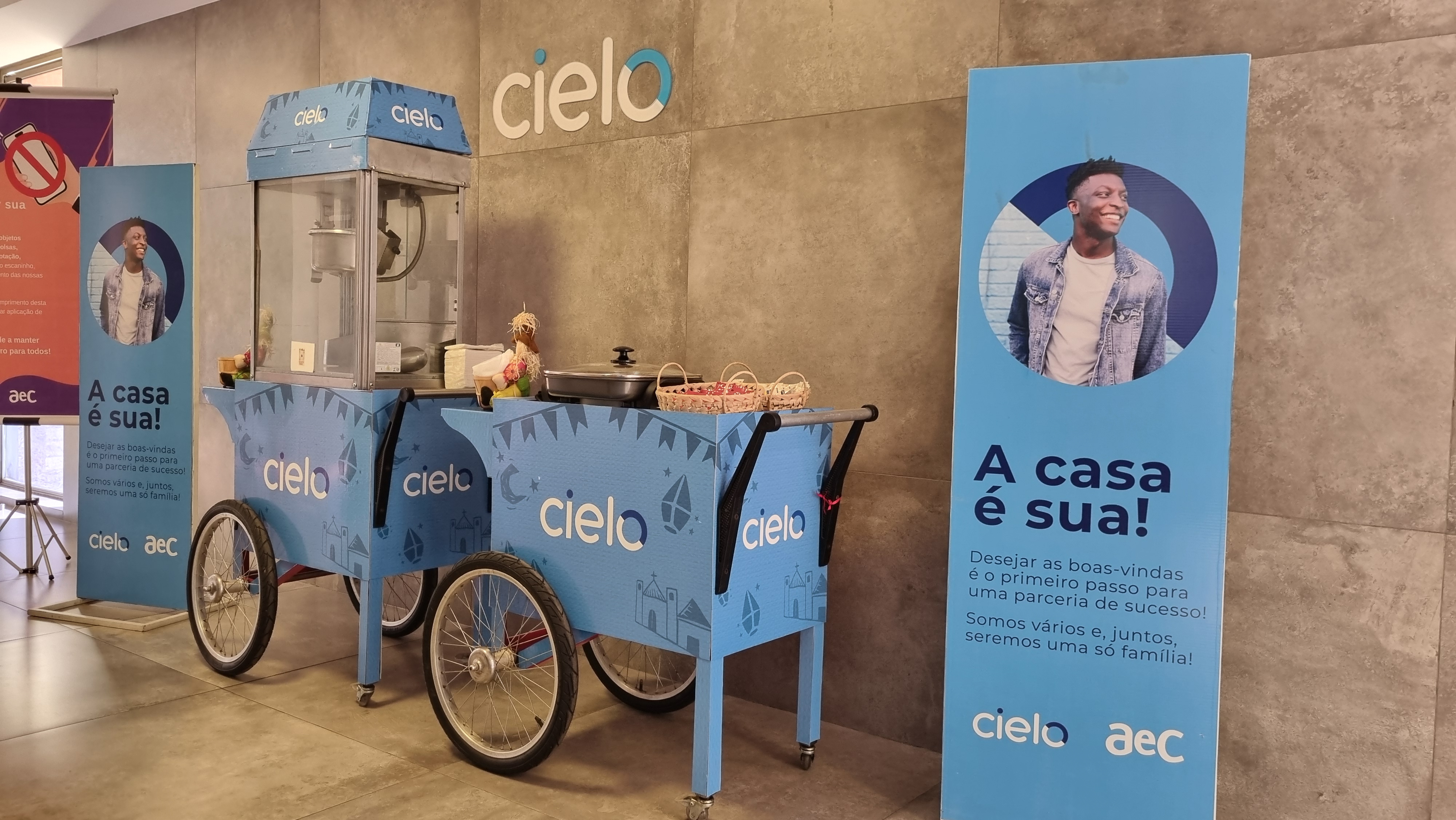 Carrinhos da marca Cielo