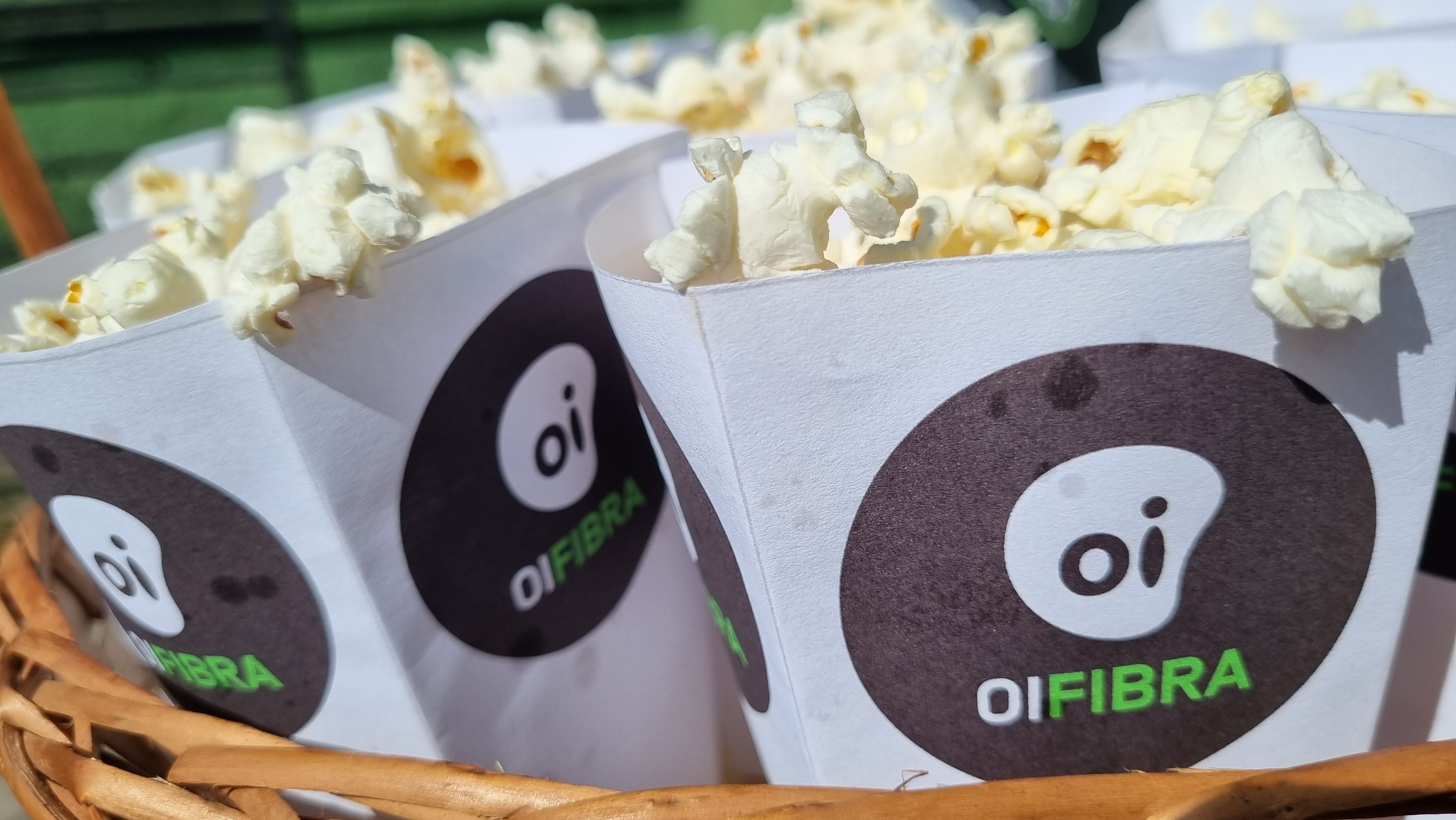 Baldes de pipoca marca OIFibra